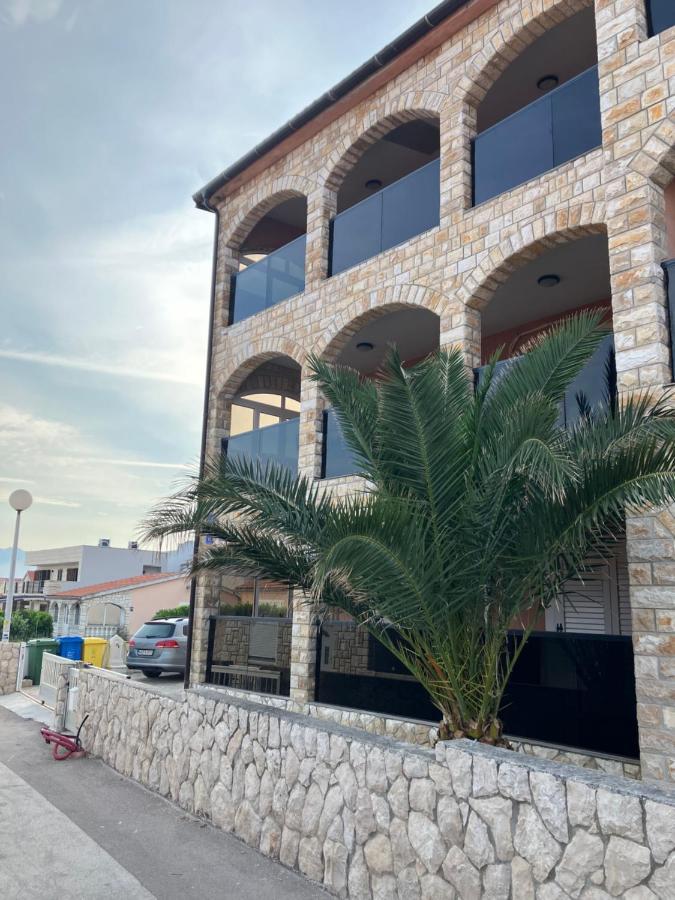 ויר Apartmani Ivanic מראה חיצוני תמונה
