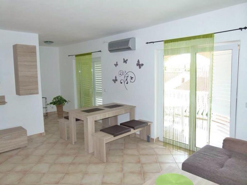 ויר Apartmani Ivanic מראה חיצוני תמונה